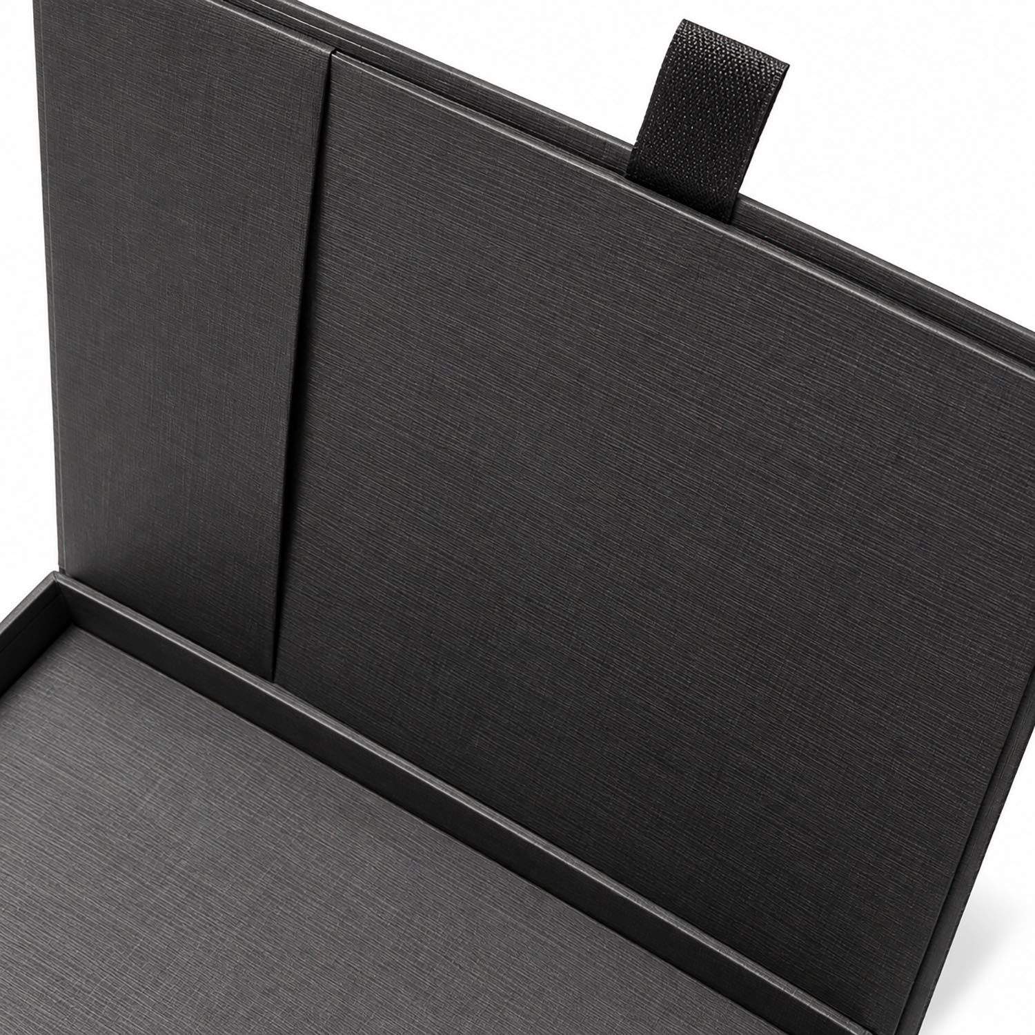 close-up picture hinged lid black paper box with pocket