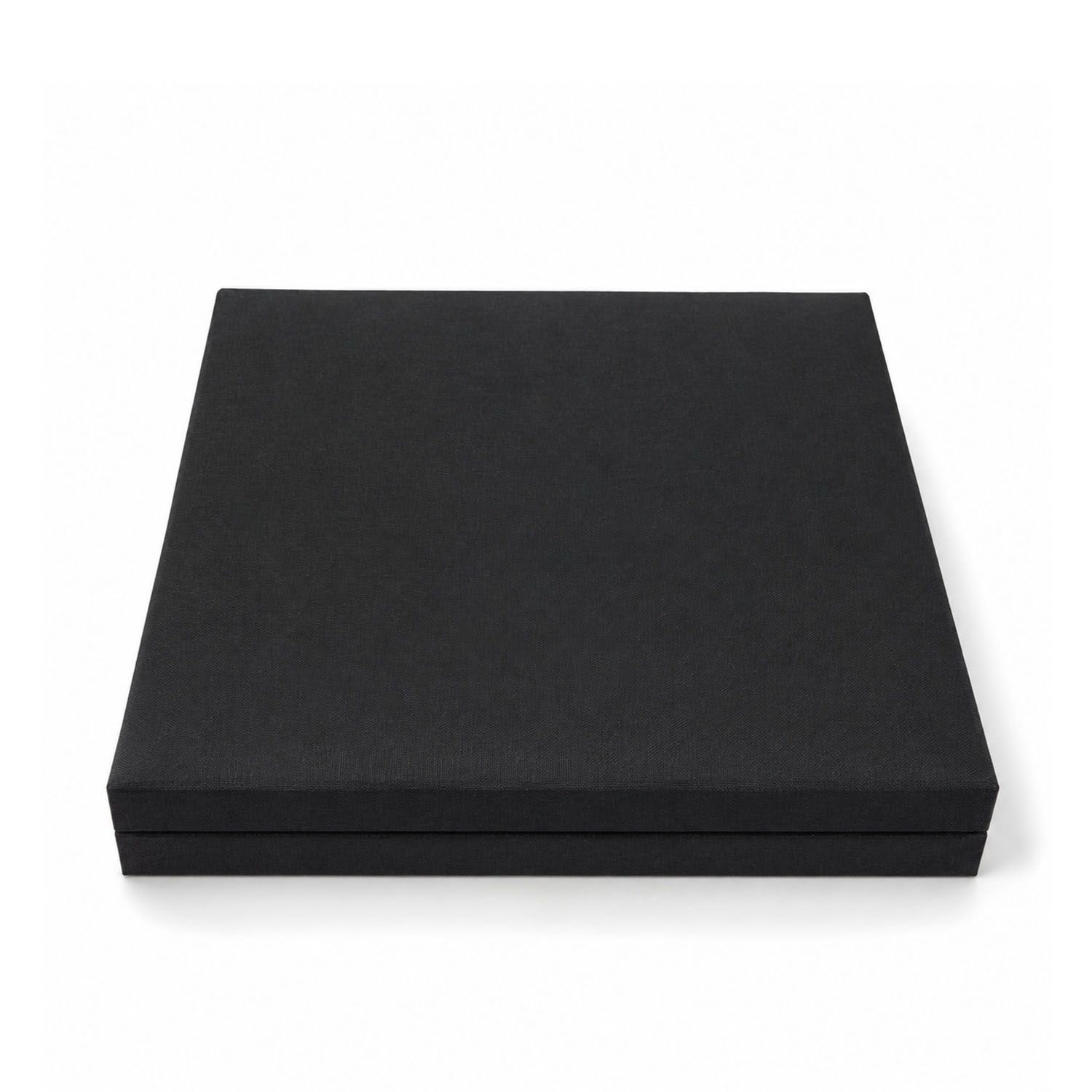 closed hinged lid silk box