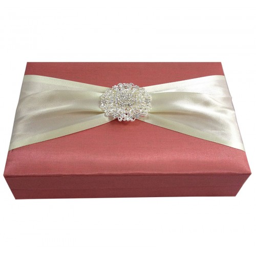 Flower brooch embellished wedding box in dusty pink for invitations