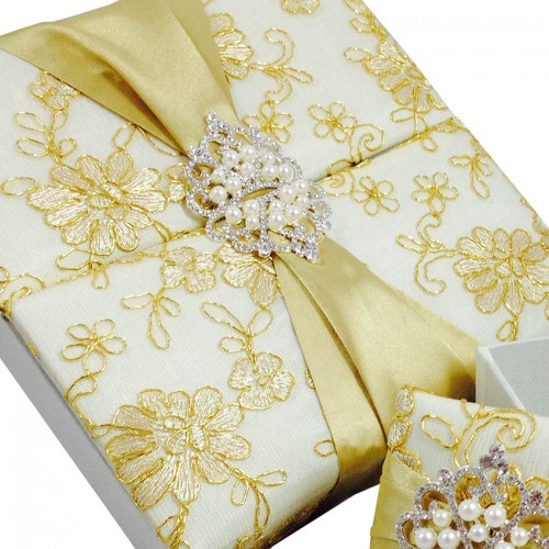 Lace wedding invitation box