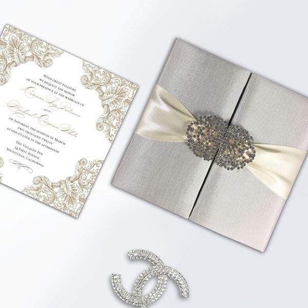 Luxury wedding invitation folio