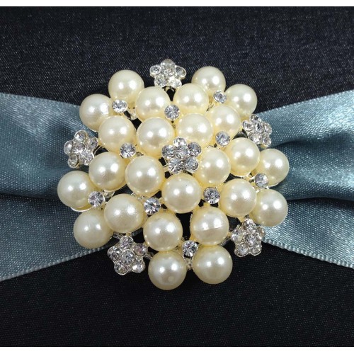 Large pearl brooch wedding embellishment