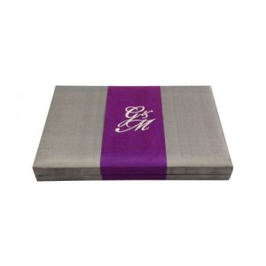 Silk box for invitations with embroidery on silk stripe