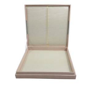 Square Shaped Luxury Box For Wedding Invitations - Luxury Wedding ...