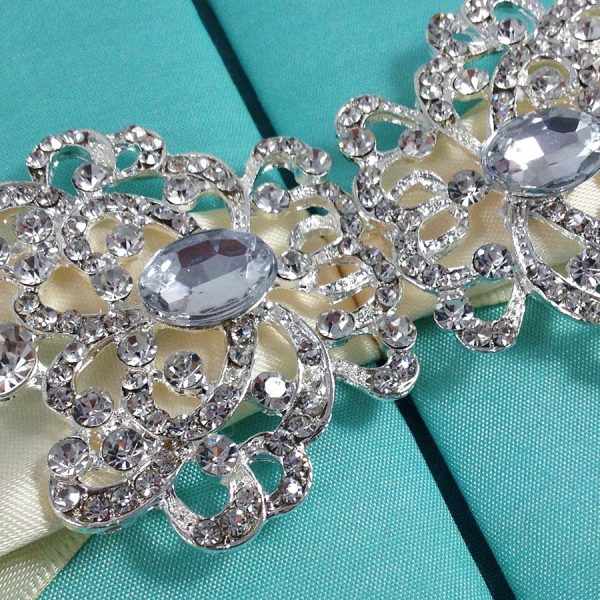 luxury brooches