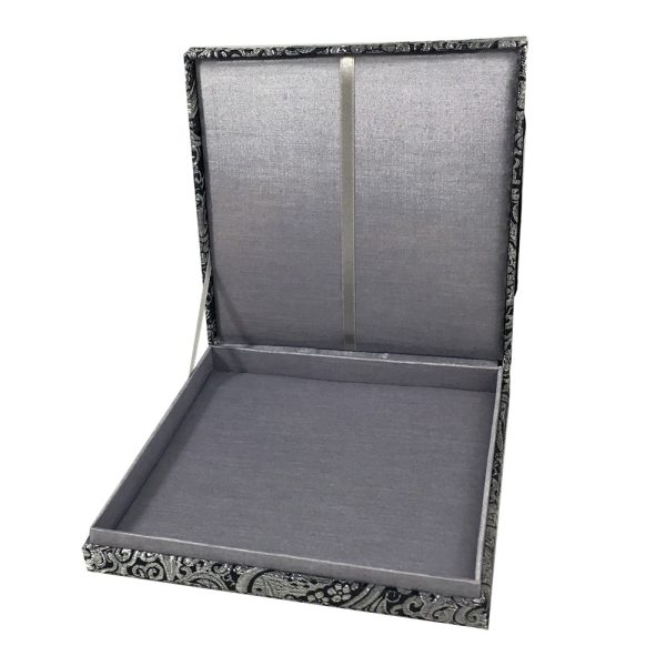 Boxed wedding invitation in silver silk