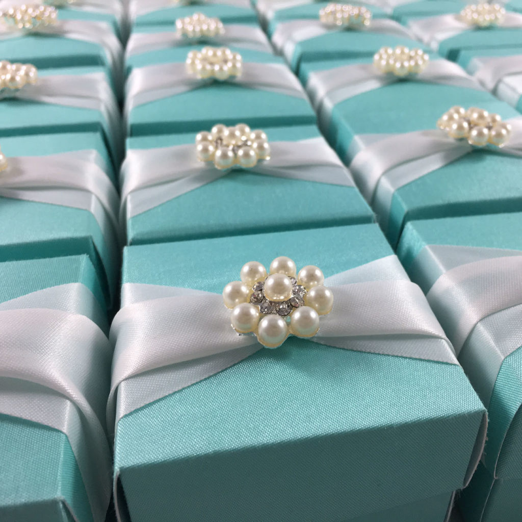 Tiffany Wedding Favour Box For The Ultimate T Packaging Luxury Wedding Invitations 6047