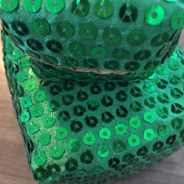 Green favor box