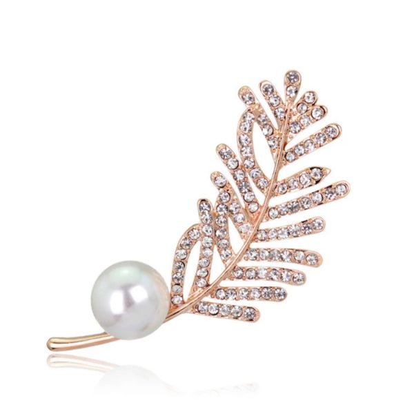 Rose gold feather crystal brooch with pearl