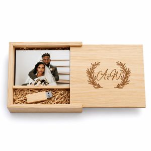 Custom Engraved Wooden Sliding Box For USB & Photos
