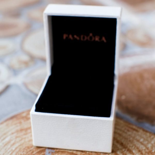 Luxury white jewelry box