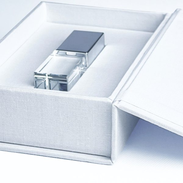 Linen USB box