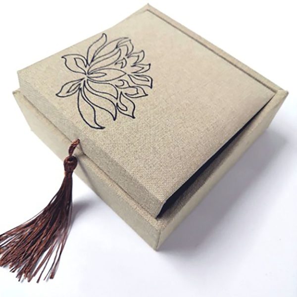 Custom printed linen box