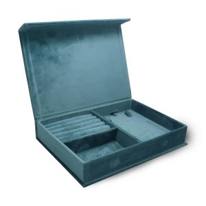 Large Velvet Jewelry Box - Magnet Closure