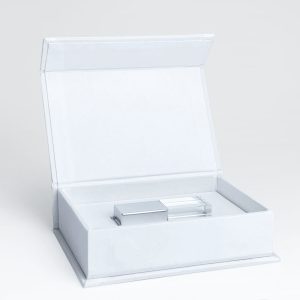 White linen USB box